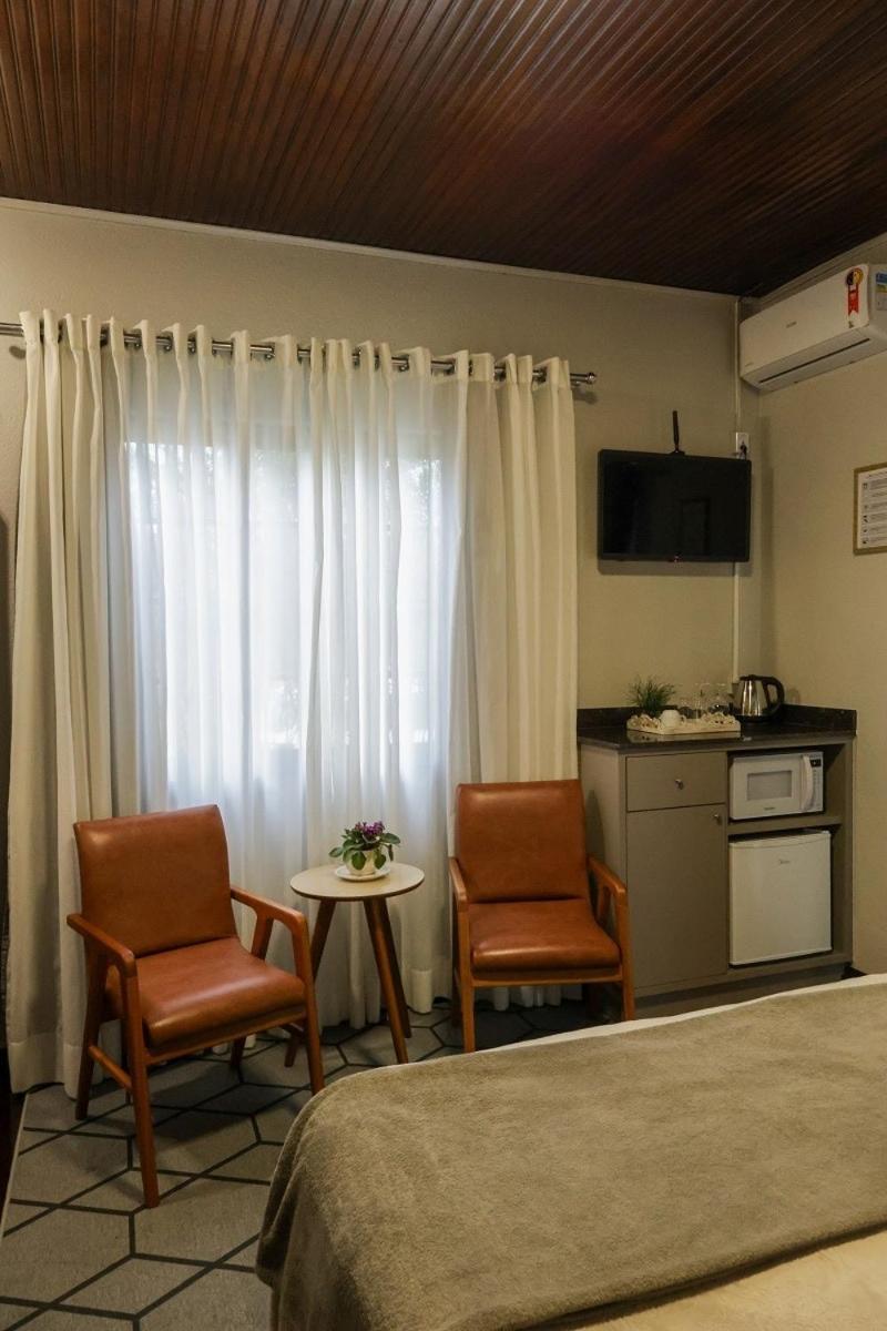 Hospedagem Tri-Best ポメロデ エクステリア 写真